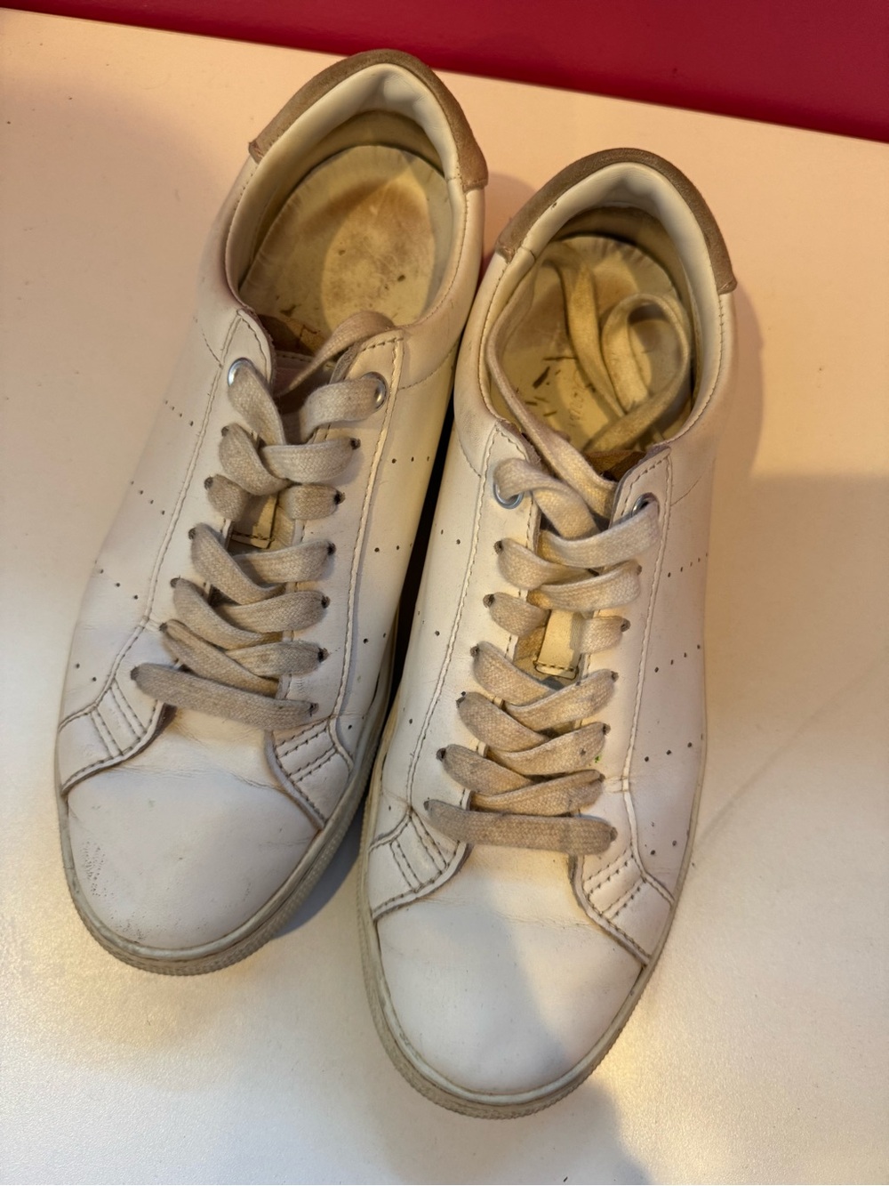 Women’s Casual White Leather Sneakers
